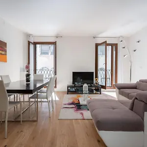 Apartment San Marco Prestige With Terrace By Wonderful Italy Italy