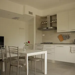 Casa In Campagna Alle Porte Di 3min Fiera 3 Min Mare Italia